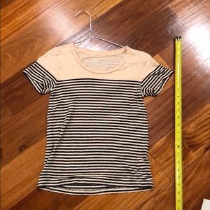 J. Crew woman’s linen T-shirt peach S
